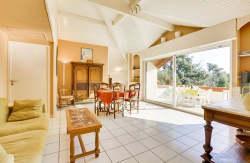 Soorts-Hossegor Apartment | HOSSEGOR Downtown, sleeps 4