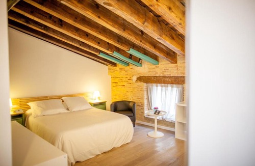 Ciutat Vella Hotel | Host & Home