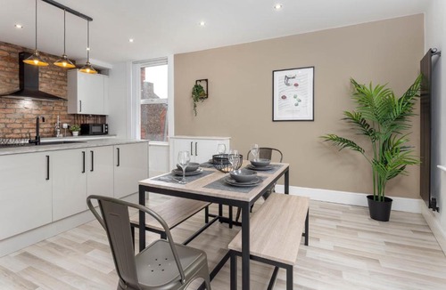 Wavertree House | Host Liverpool - The Wavertree Rooms