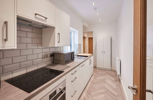 Bont Newydd Apartment | Host & Stay | Apartment 1, High Street