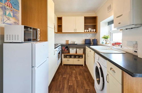 Slyne Apartment | Host & Stay - Beachcomber Cottage Apartment