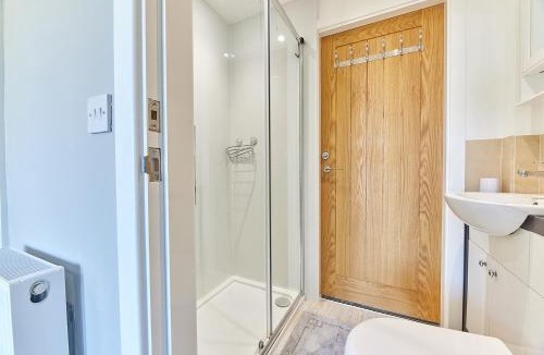 Seahouses House | Host & Stay - Castle View