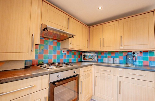 Spetchley House | Host & Stay | Chestnut Residence