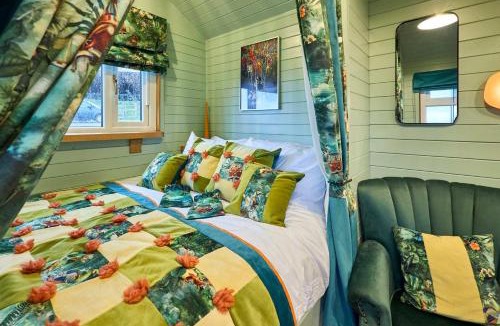 Higher Walton Ski Chalet | Host & Stay - Curlews Rest