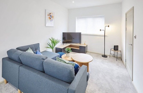 Skinningrove House | Host & Stay | Painter's Rest