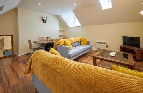 Berwick-upon-Tweed Apartment | Host & Stay - Scotsgate House