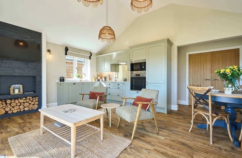 Foxley House | Host & Stay | Toad Cottage
