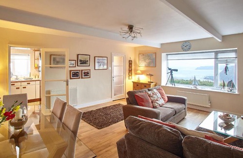Hinderwell Apartment | Host & Stay - View Point Apartment