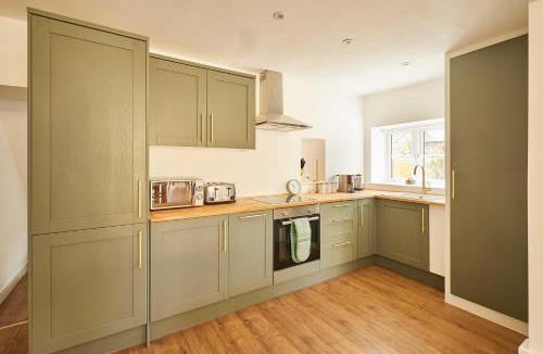 Thornton Dale Apartment | Host & Stay - Winds Croft