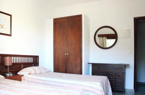 Playa des Figueral House | Hostal Alocs