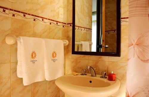 Juliaca House | Hostal Ameron