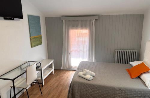 Puigcerda House | Hostal ARS