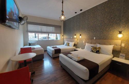 Ilo House | Hostal Atenea