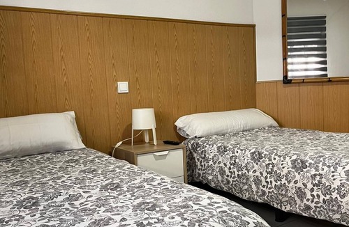 Coslada Hostel | Hostal avenida 57