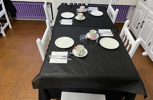 Pesues House | Hostal Baviera
