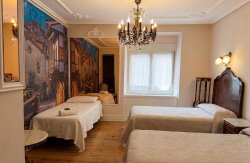 Torrelavega House | Hostal Boutique Puerta del Sol
