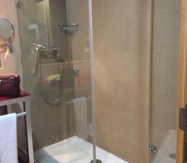 Hospital de Orbigo House | Hostal Canton Plaza