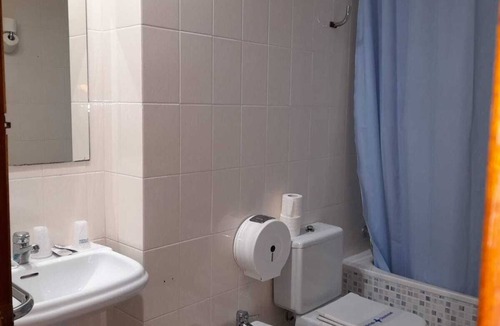 Santo Domingo Hostel | Hostal Carlos III