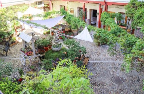 Aranjuez House | Hostal Castilla