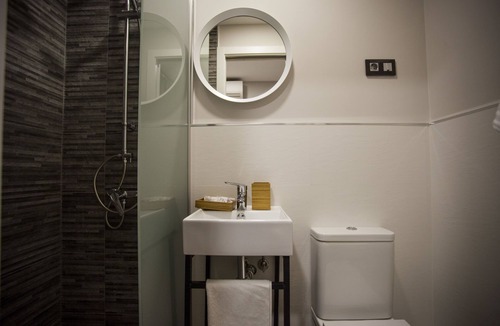 Palos de la Frontera Hostel | Hostal CC Atocha