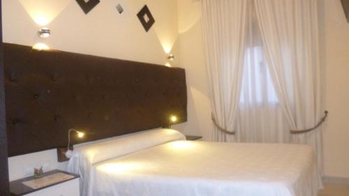 Guadalupe House | Hostal Cerezo