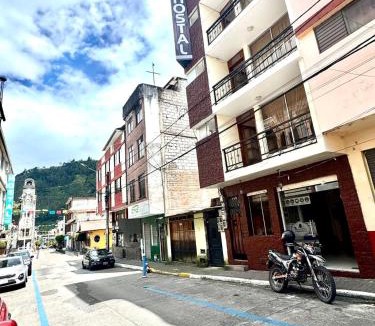 Banos de Agua Santa Hotel | Hostal Copacabanna