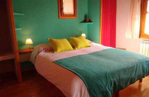 Ellar House | Hostal D'Éller