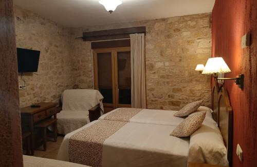 Pradena Hotel | hostal Decerca Prádena