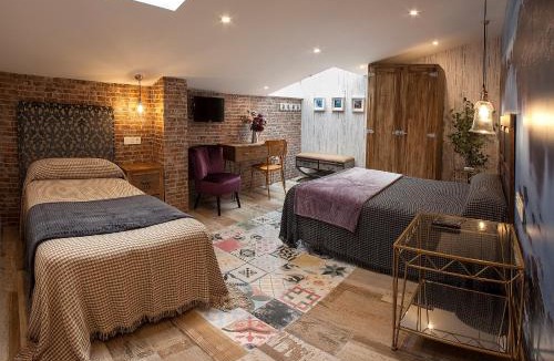 Canedo House | Hostal El Aparcamiento