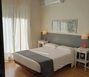 L'Antiga Esquerra de l'Eixample Hostel | Hostal El Ninot
