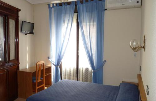 Huertas House | Hostal Fernandez