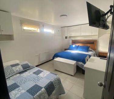 Angol House | Hostal Florecer