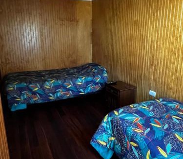Angol House | Hostal Gina
