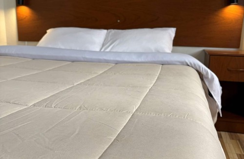 Juliaca House | Hostal - HS Merced