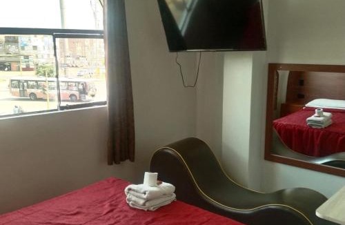 San Martin de Porres House | Hostal Jara