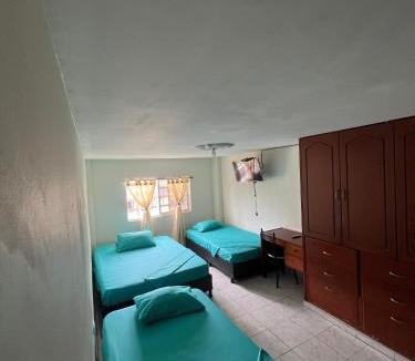 Floridablanca House | Hostal Jireth