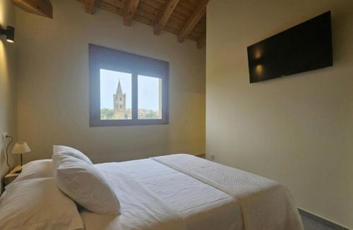 Sanguesa House | Hostal JP y Estudios