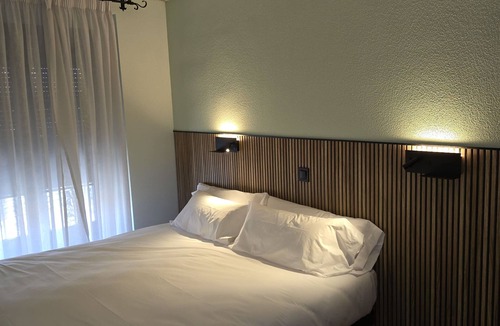 El Espinar Hostel | Hostal La Cigüeña