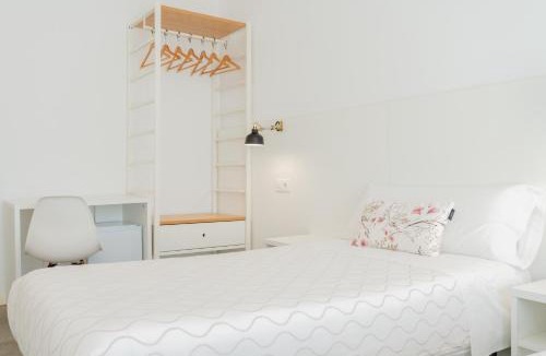 Carboneras House | Hostal La Isla
