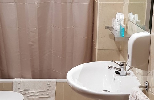 Valderas Hostel | Hostal La Maravillosa
