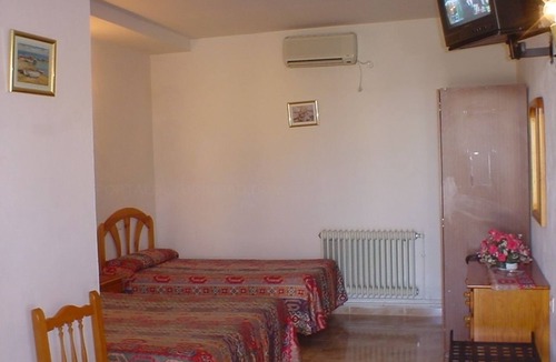 Casar de Caceres Hostel | Hostal Las Encinas