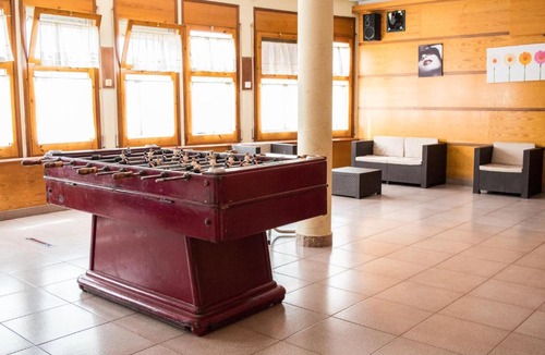 Sant Esteve Sesrovires House | Hostal Las Torres