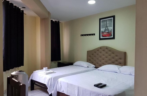 San Martin de Porres House | Hostal Lima Norte