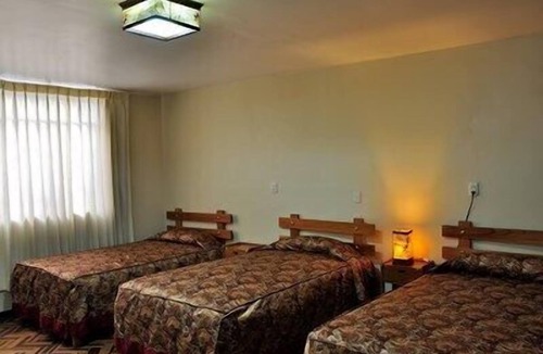 Puno Hostel | HOSTAL LOS UROS