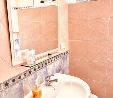 Aljaraque House | Hostal Muriel