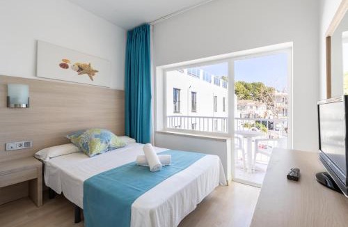 Peguera House | Hostal Neptuno
