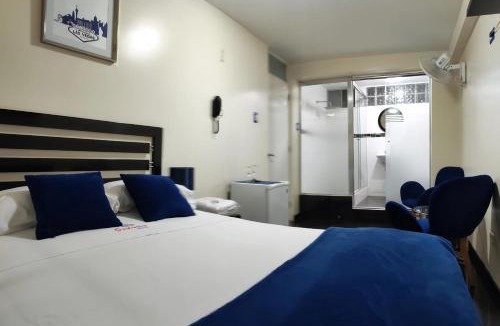 San Martin de Porres Hotel | Hostal Onassis
