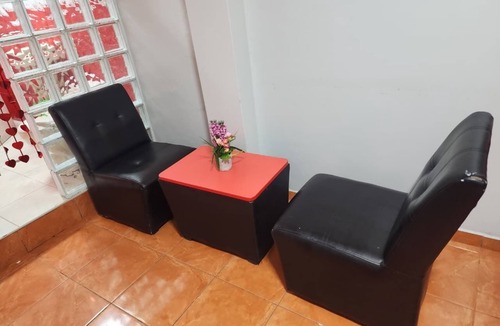 San Martin de Porres Hotel | HOSTAL PARIS 1