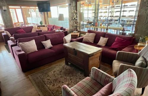 Saldes House | Hostal Pedraforca