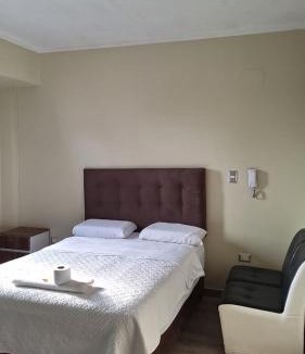 La Victoria Hotel | Hostal Plaza Grau